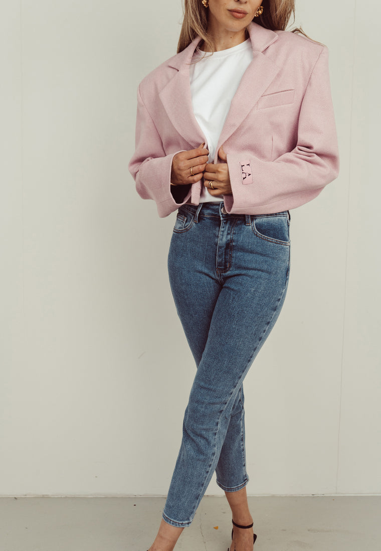 BROOKE - Cropped Oversized Blazer in Light Pink