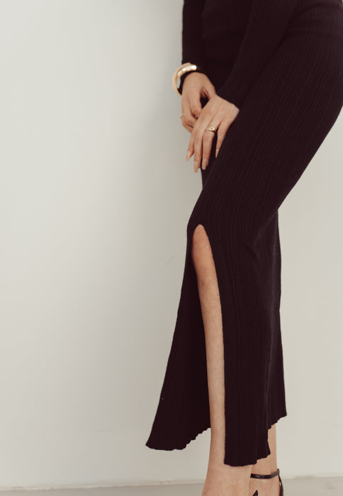 IRIS - Maxi Dress with Split in Black