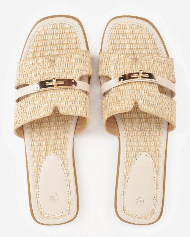 Raffia Sandals in Beige
