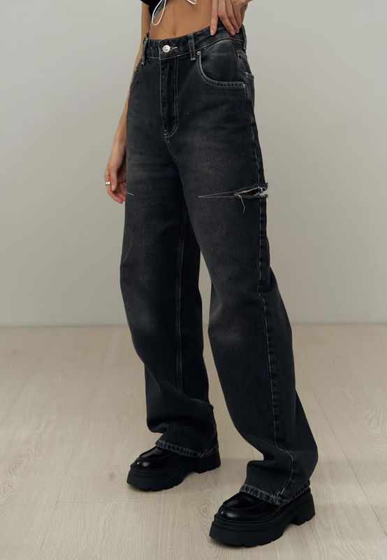 BILLIE - Cut Jeans in Washed Black