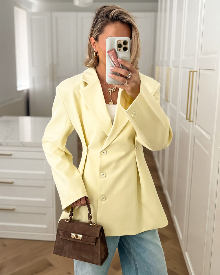 QUINN - Cinched Blazer in Butter Yellow