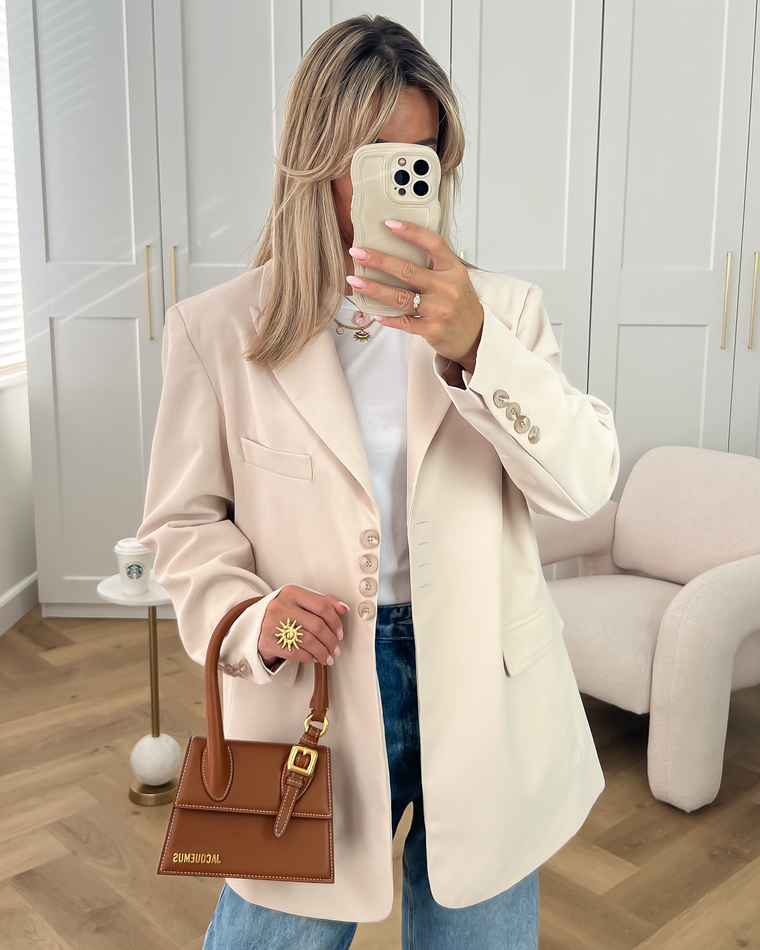 Gigi + Loulou - Oversized Blazer in Light Beige
