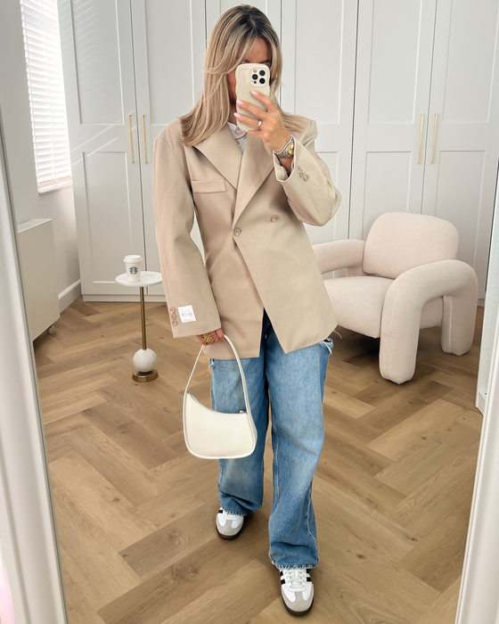Gigi + Loulou - Cinched Blazer in Beige