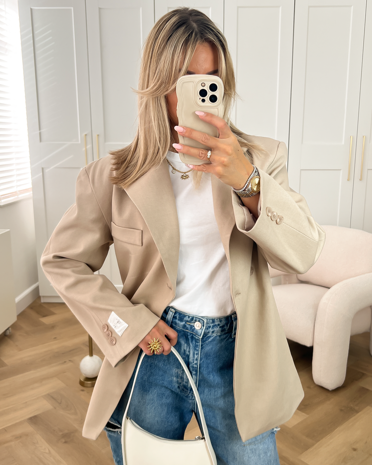 Gigi + Loulou - Cinched Blazer in Beige
