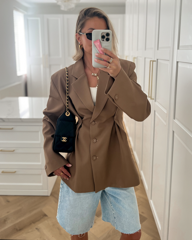 QUINN - Cinched Blazer in Taupe