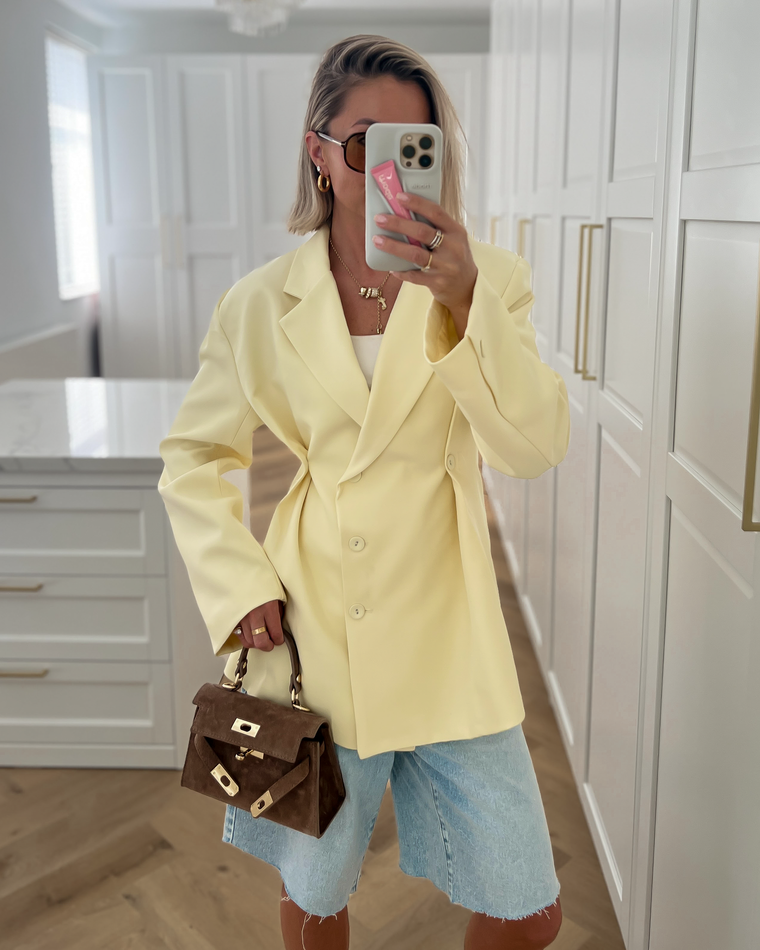 QUINN - Cinched Blazer in Butter Yellow