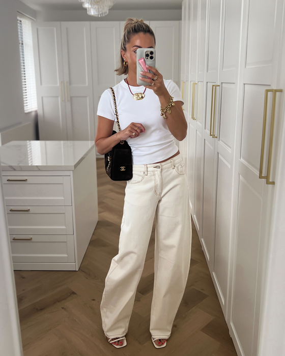 THARYS - Barrel Jeans in Off White