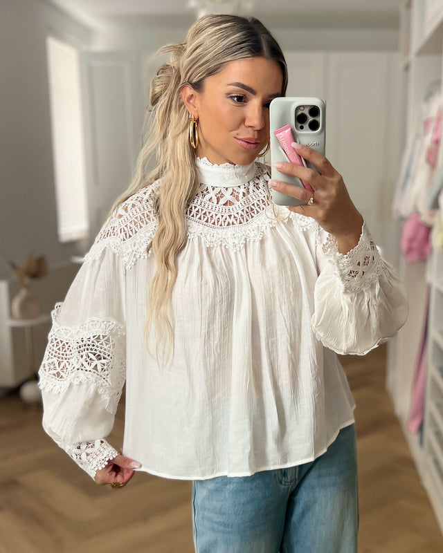OLIVIA - Embroidery Blouse Top in Off White