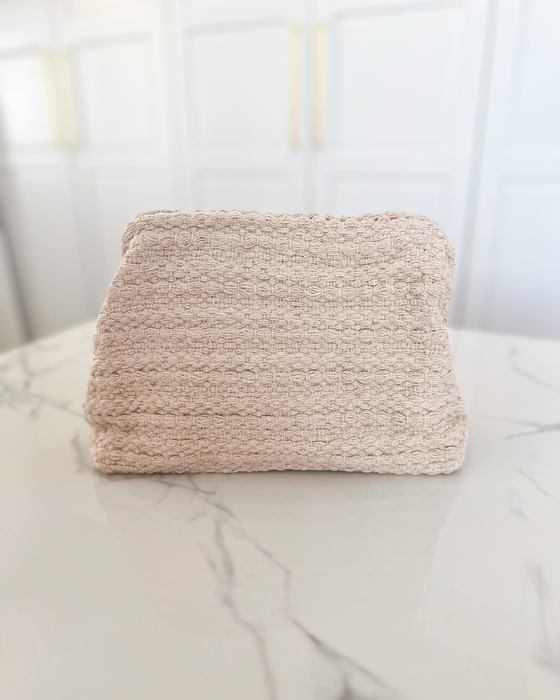 HAWAII - Handmade Clutch Bag with Magnolia Print