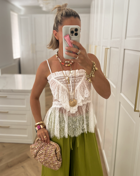 SCARLETT - Lace Top in White