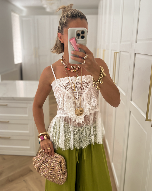 SCARLETT - Lace Top in White
