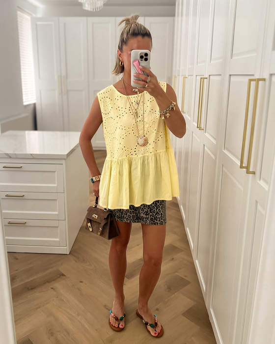 DAISY - Embroidery Top in Khaki