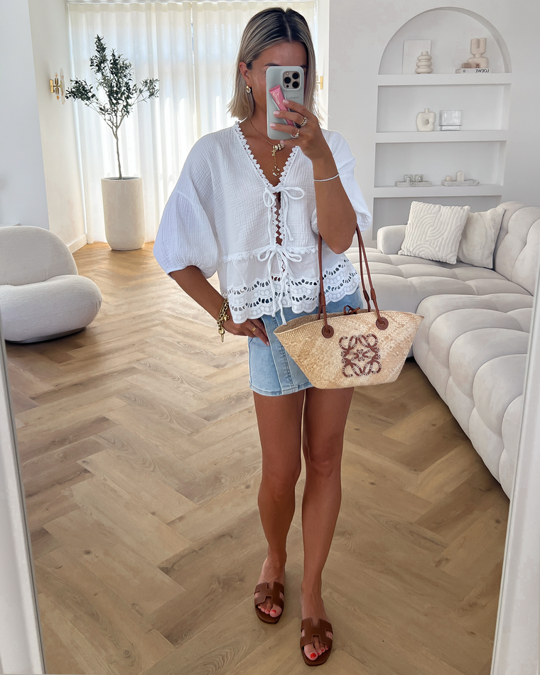 FAY - Embroidery Top in White