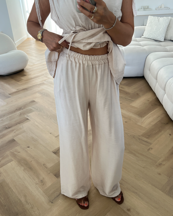 IDRIS - V-Neck Top and Pants Set in Beige
