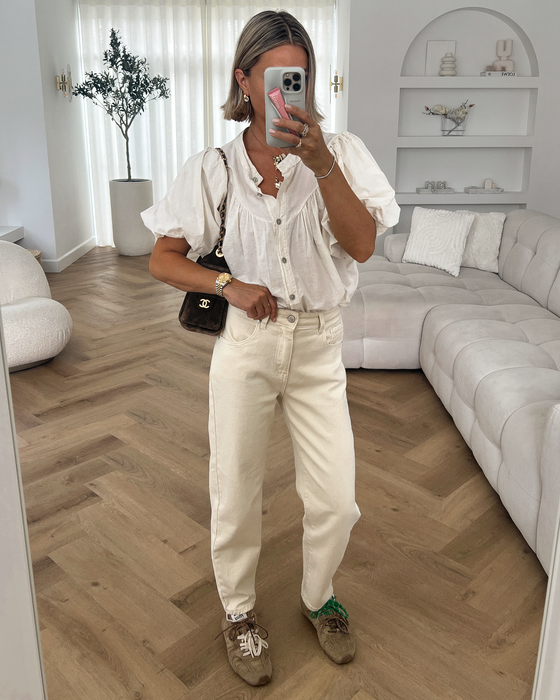 HANNAH - Mom Jeans in Light Beige