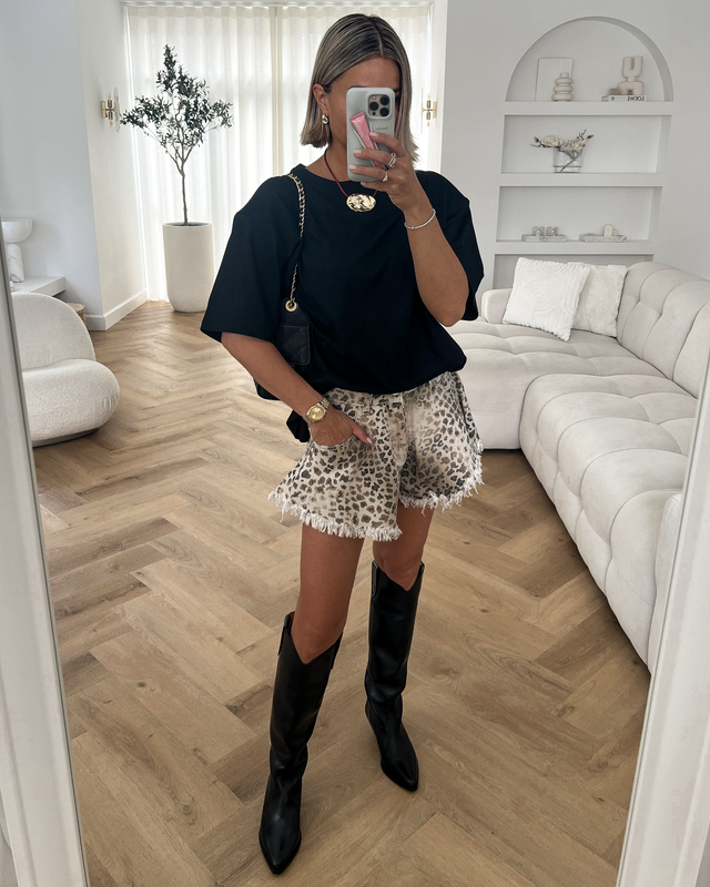 FOX - Shoulder Pad Tee in Black