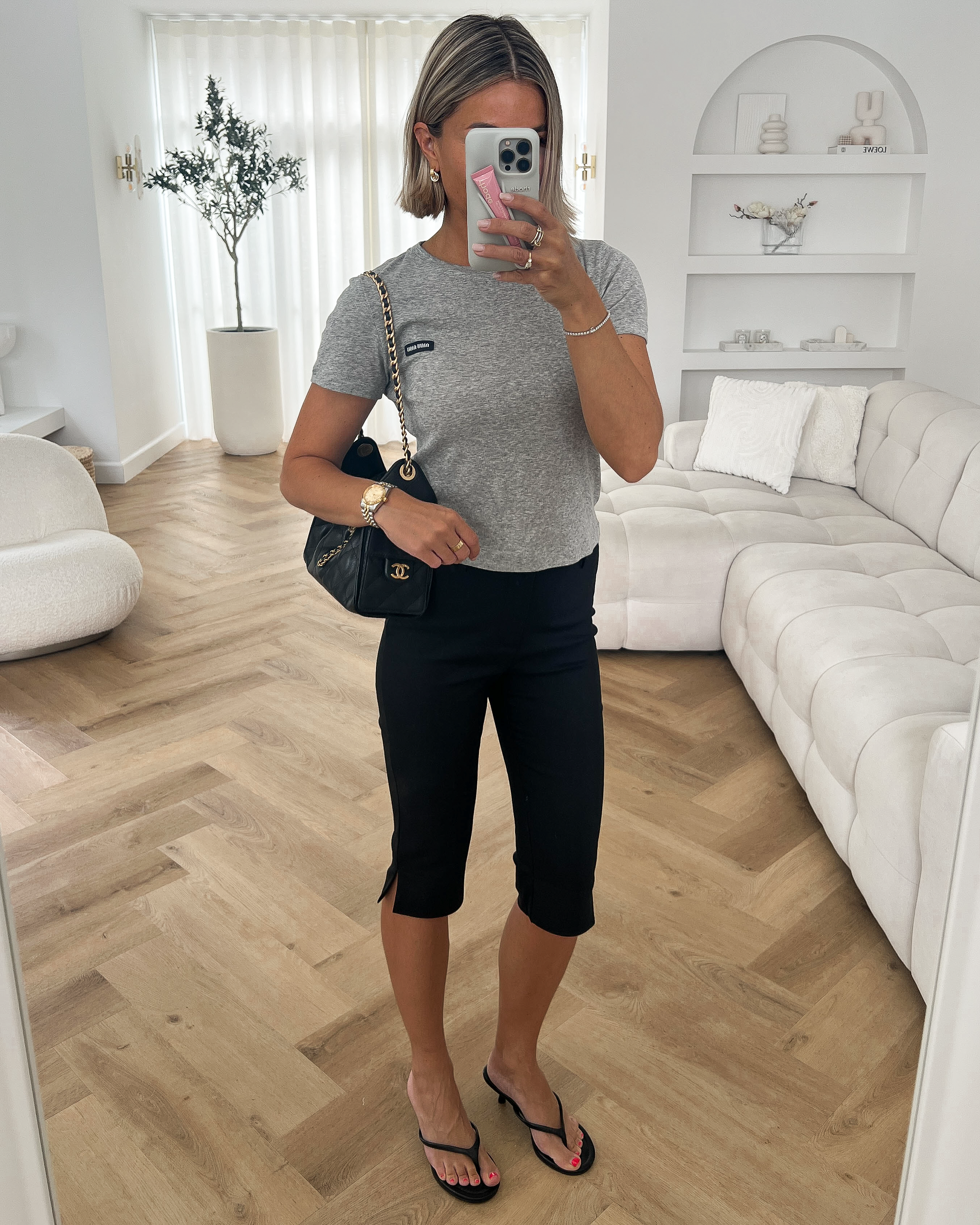 RIANNA - Capri Pants in Black