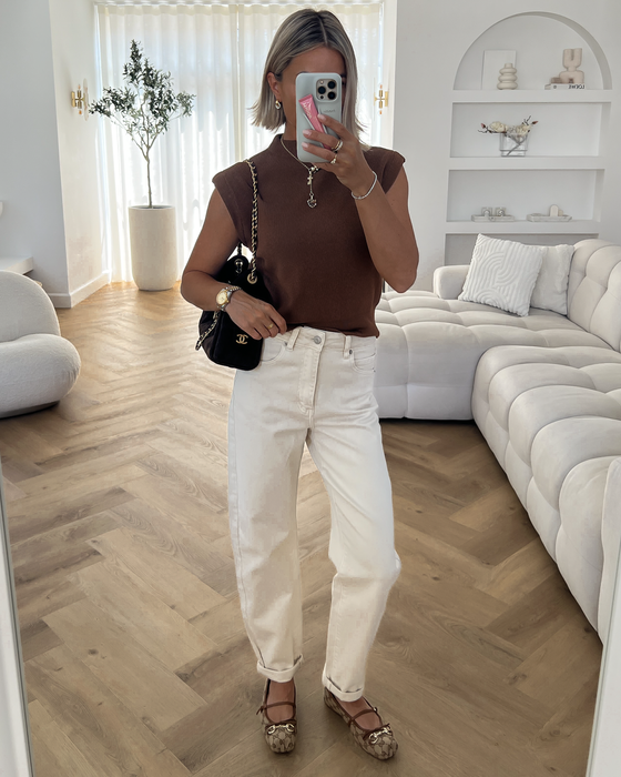 EVELYN - Cap Sleeve Top in Caramel Brown
