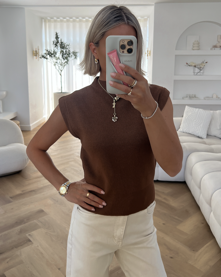 EVELYN - Cap Sleeve Top in Caramel Brown