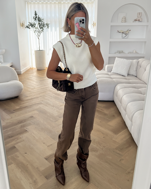 EVELYN - Cap Sleeve Top in Light Beige