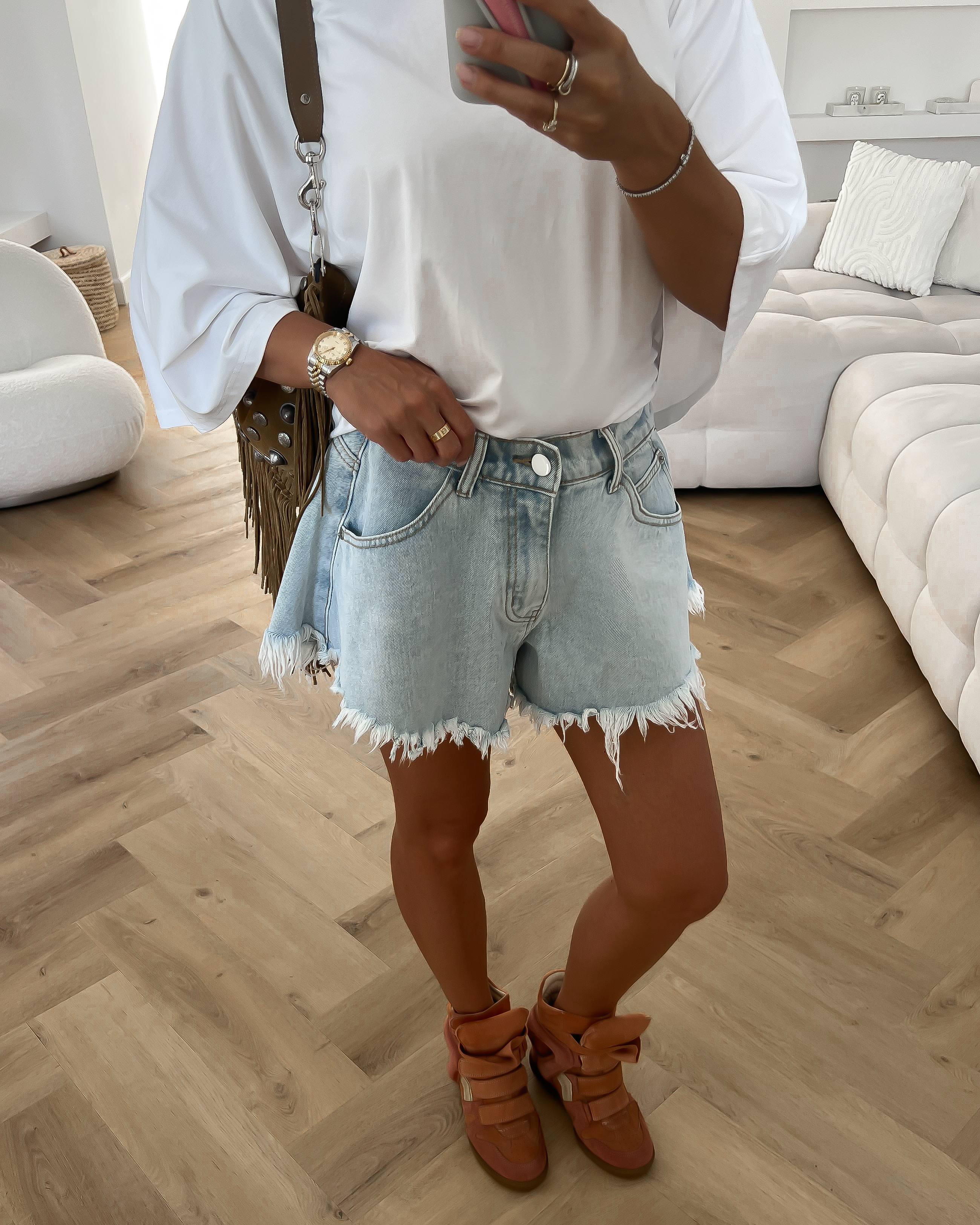 ROBIN - Flared Shorts in Vintage Blue