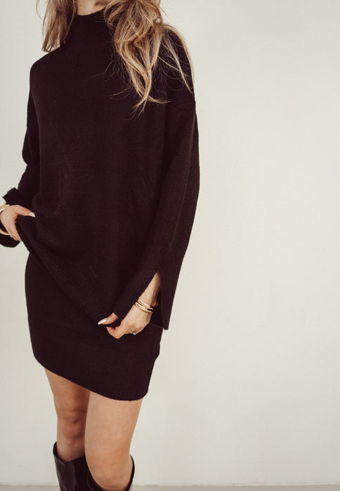 CLAIRE - Knitted Sweater + Skirt Set in Black