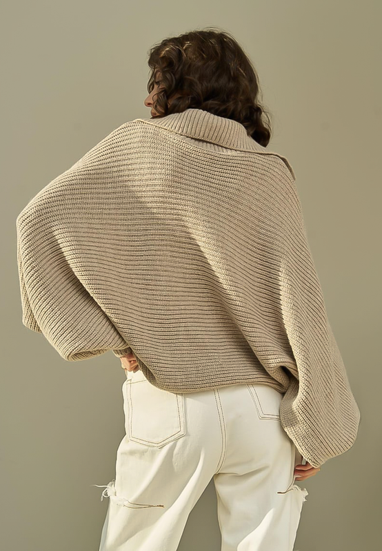 JOSH - Oversized Knit Short Sweater in Taupe