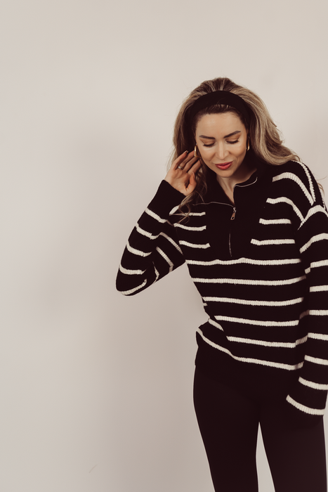 LEXI - Zip Sweater with Stripes in Black