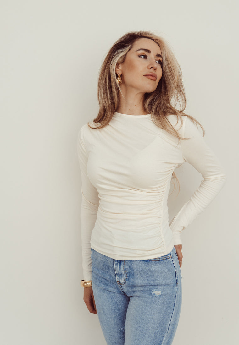 BOYI - Longsleeve Ruched Top in Off White