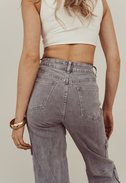 SELENA - Cargo Jeans in Washed Grey