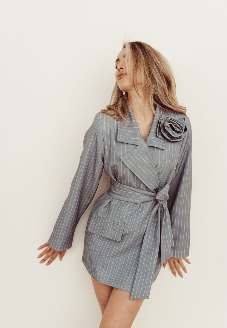 EVELYN - Pinstripe Oversized Blazer with Rose Detail in Light Grey