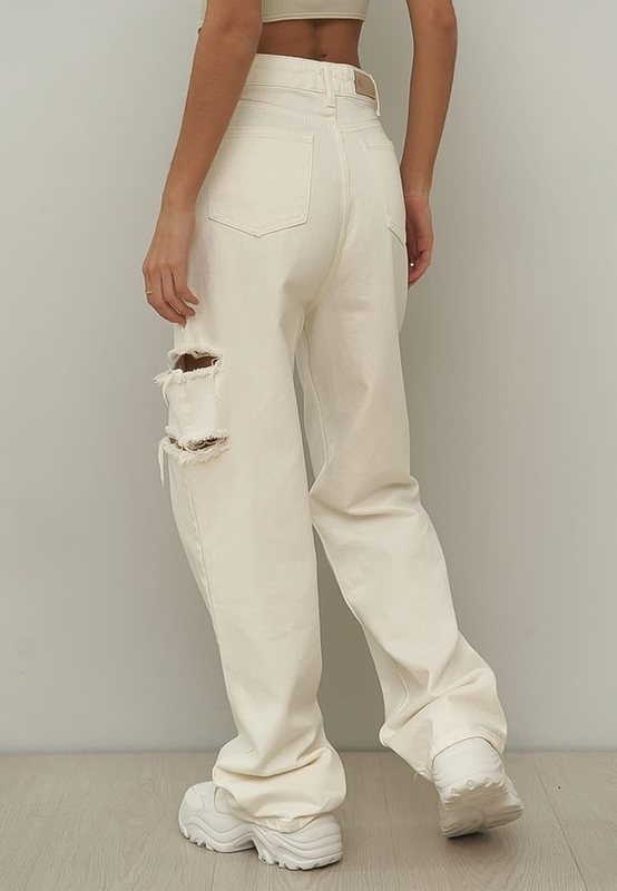 RIVER - Asymmetric Jeans in Off White
