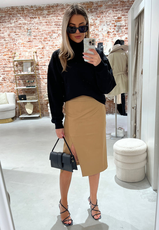 AUDREY - Turtleneck Sweater in Black